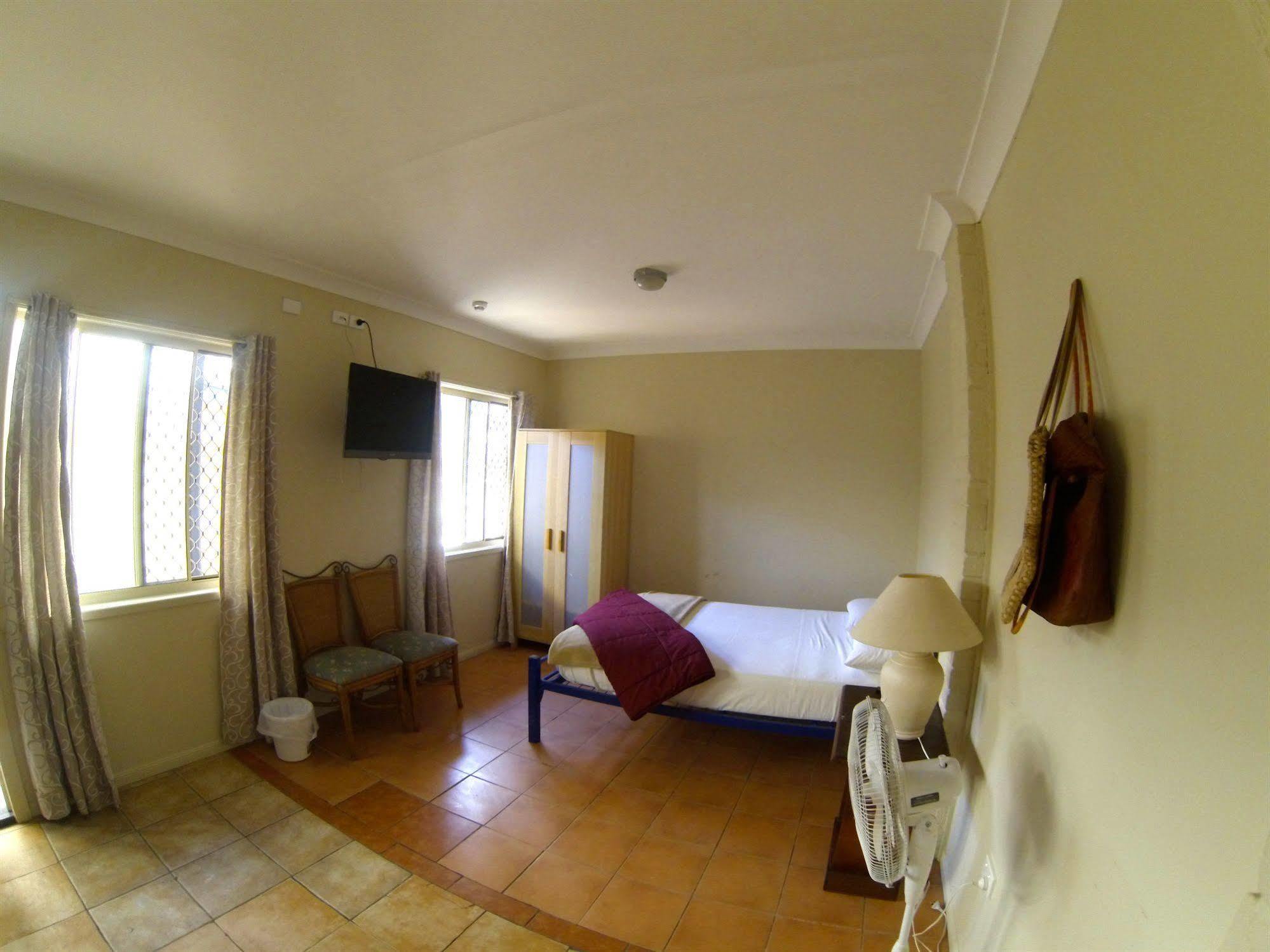 Budds In Surfers Backpackers Gold Coast Ngoại thất bức ảnh